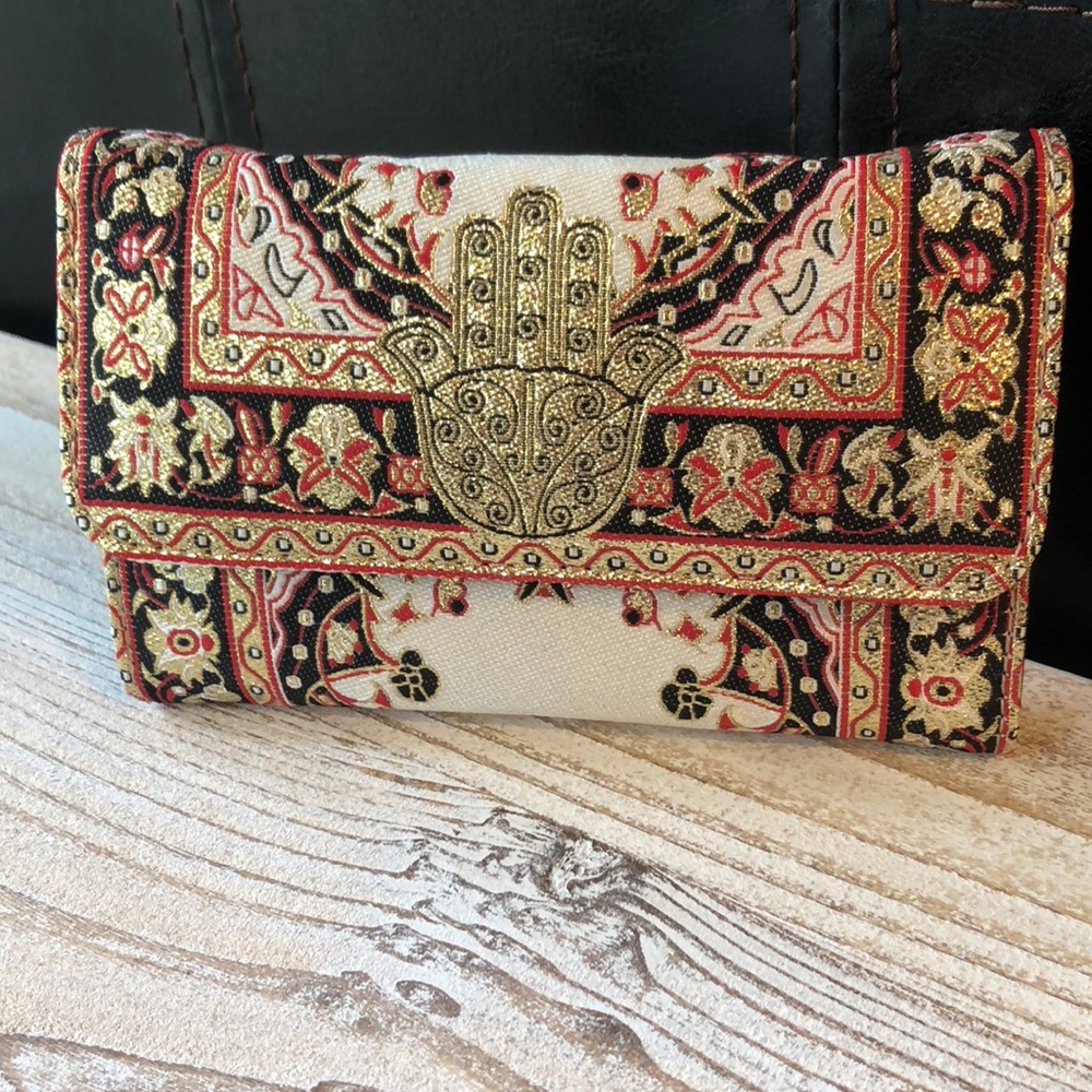 Sold on Ⓜ️ NWOT Hamsa wallet gold Israel